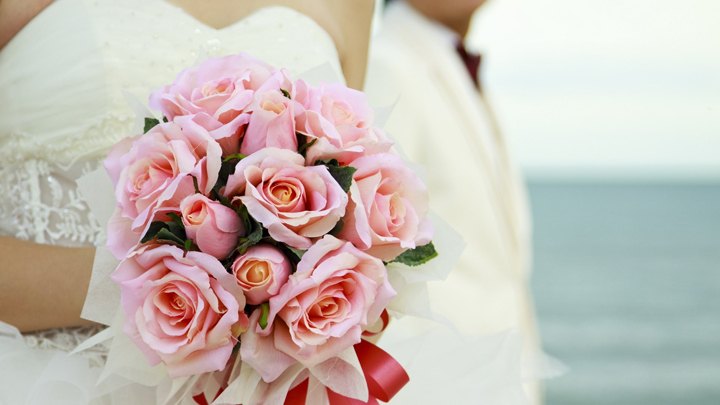 Wie man mit eigenen Händen einen Blumenstrauß für die Braut sammelt - Meisterkurse und Tipps zur Blumenauswahl